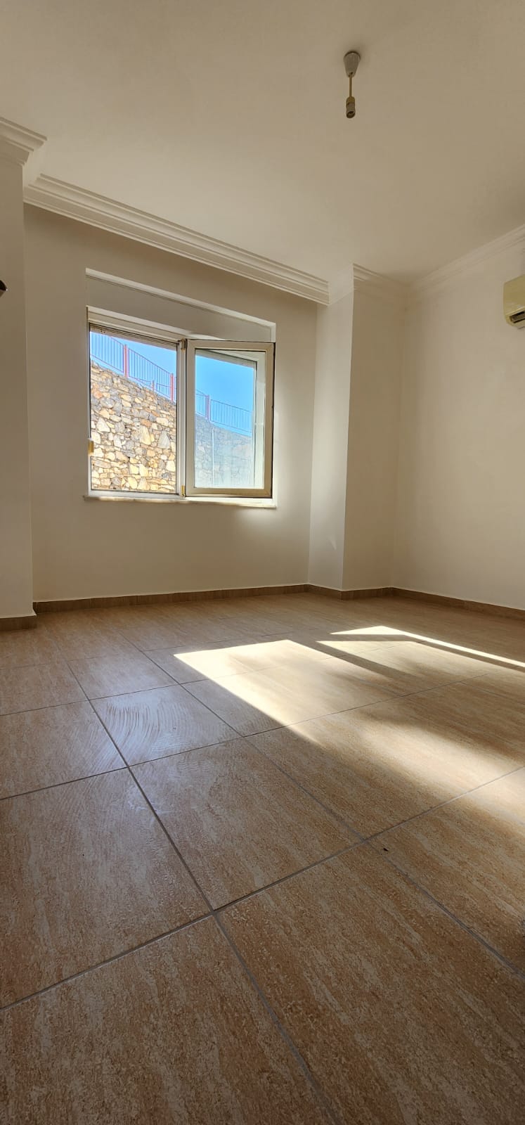 EXCEPTIONAL LIFESTYLE AND INVESTMENT APARTMENTS - 12
