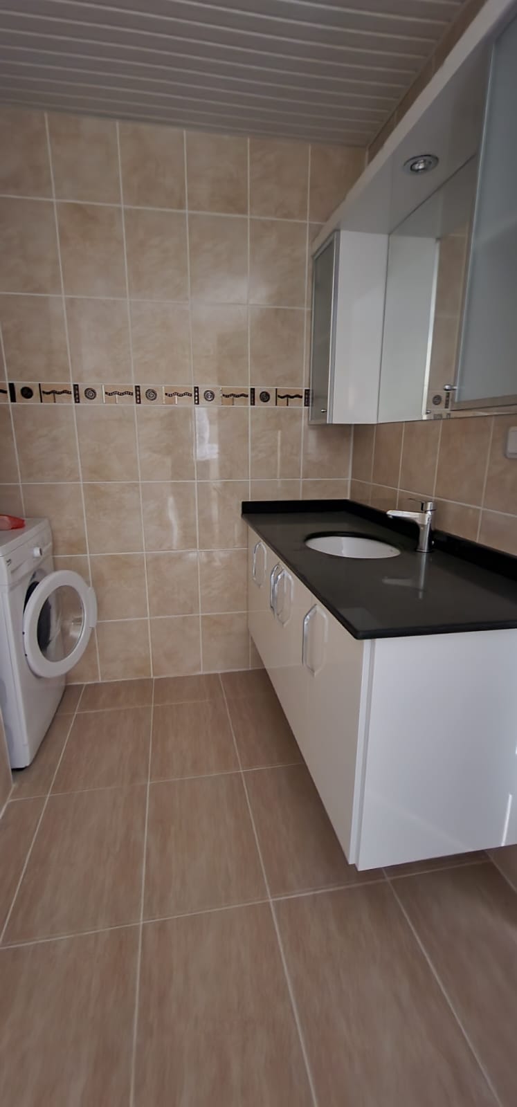 EXCEPTIONAL LIFESTYLE AND INVESTMENT APARTMENTS - 29