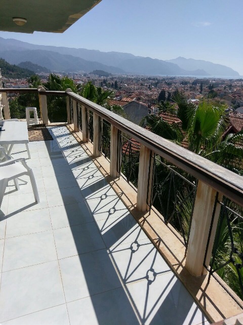 Mansion With Breathtaking Views For Villa Price. - 43