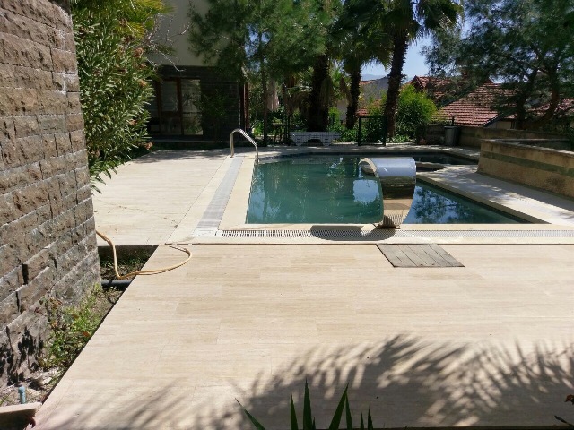 Mansion With Breathtaking Views For Villa Price. - 34