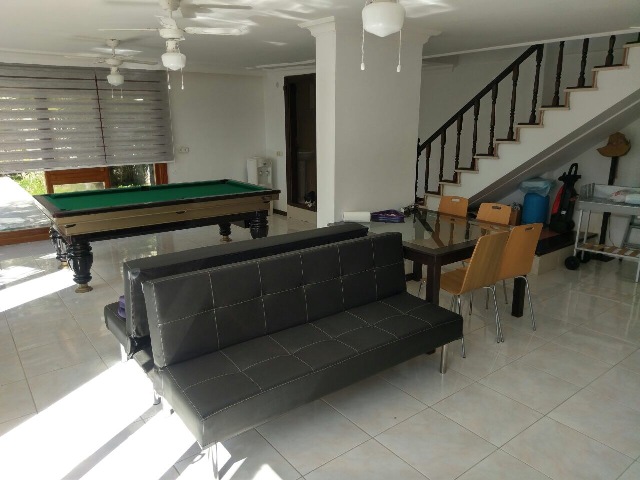 Mansion With Breathtaking Views For Villa Price. - 32
